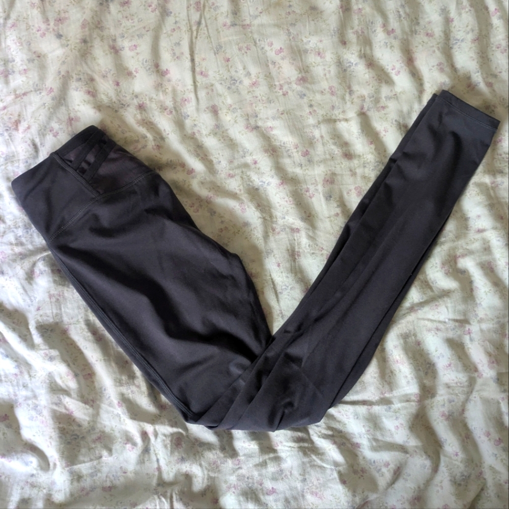 Fabletics Trinity Motion365 High-Waisted Gray Leggings